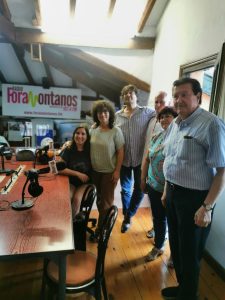 Esta tarde hemos estado en Radio Foramontanos, compartiendo una tertulia muy es…