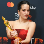 ¡La rompió! Rosalía se corona como ‘Artista Internacional del Año’ en los Brit Awards 2026
