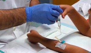 Hemofilia en Perú: pacientes alertan que acceso a tratamiento clave depende del tipo de seguro de salud
