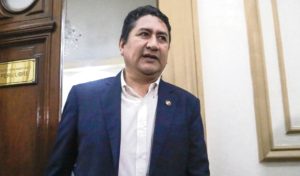 Vladimir Cerrón: TC deja sin efecto su prisión preventiva tras declarar fundado hábeas corpus