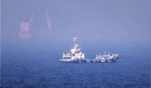 Trump restablece el bloqueo naval a Irán en Ormuz y cobrará un peaje del 20% a los buques que transiten