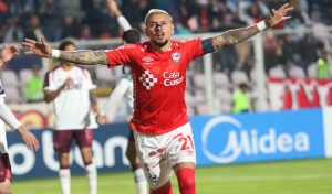 Cienciano consiguió su pase a los octavos de final de la Copa Sudamericana tras golear 4-0 a Lanús en el Cusco