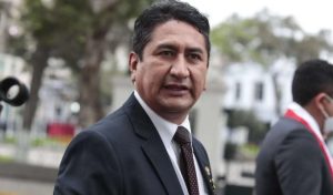 Interpol elimina orden de ubicación y captura contra Vladimir Cerrón