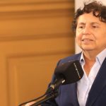 Susel Paredes a Carlos Bruce: «Lleva a dos exministros de Boluarte, ya no es «techito» es «dinito»