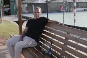 Luis Carlos Arias Schreiber: “Si Alejandro Olmedo hubiera pertenecido a una élite limeña o arequipeña, sería extraordinario lo que ha logrado”