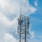 Demandaron a una empresa de telefonía por una antena instalada a 25 metros de su casa y, después de 26 años, recibirán millonaria indemnización